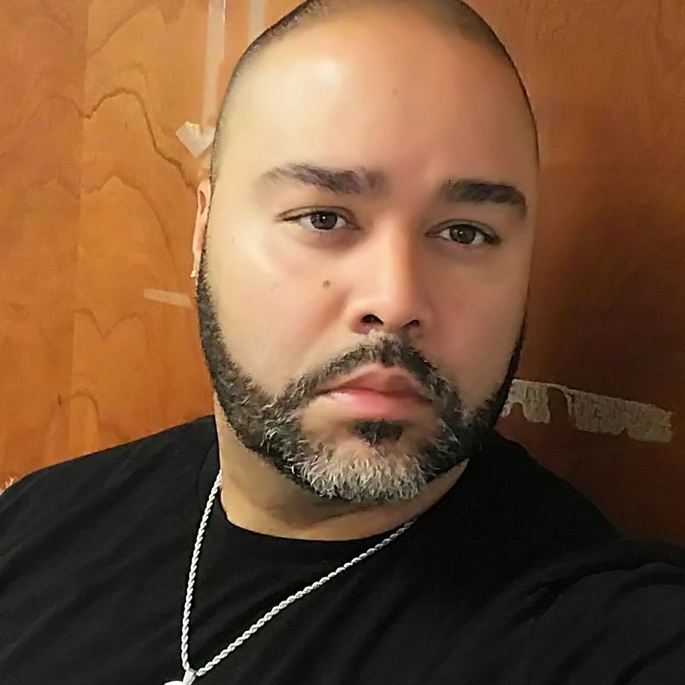 Meet your Posher, Luis